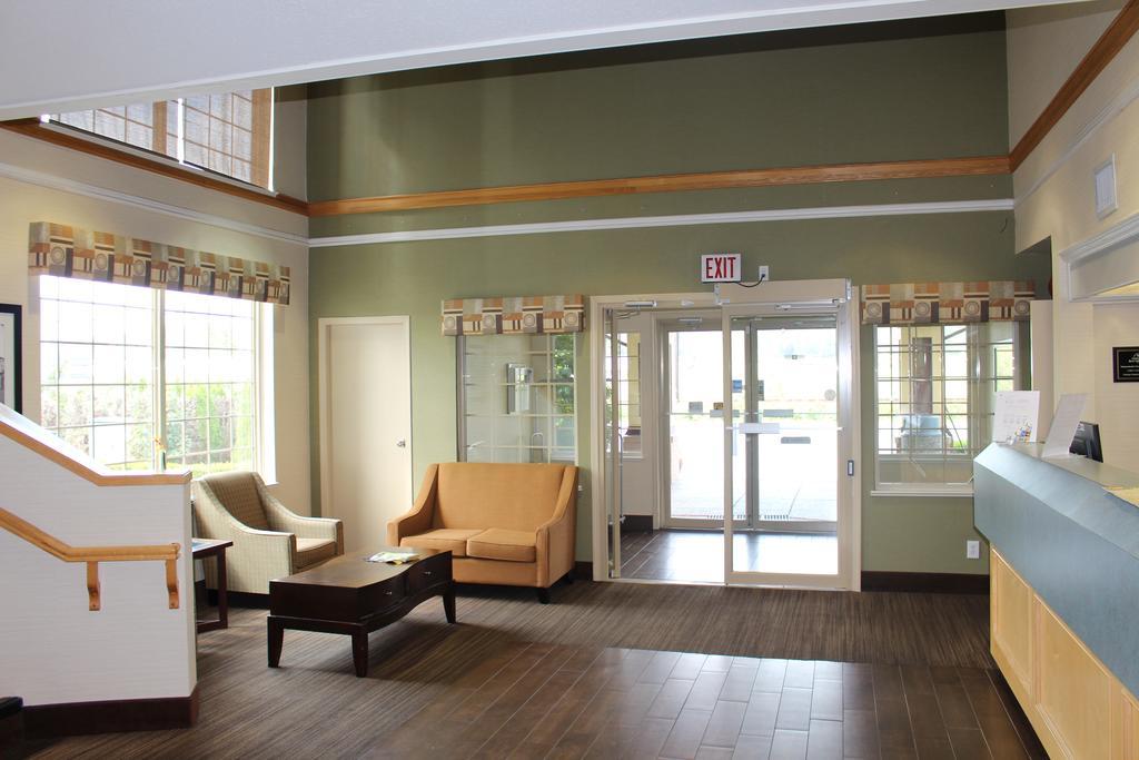 Canadas Best Value Inn Langley/Vancouver Екстер'єр фото