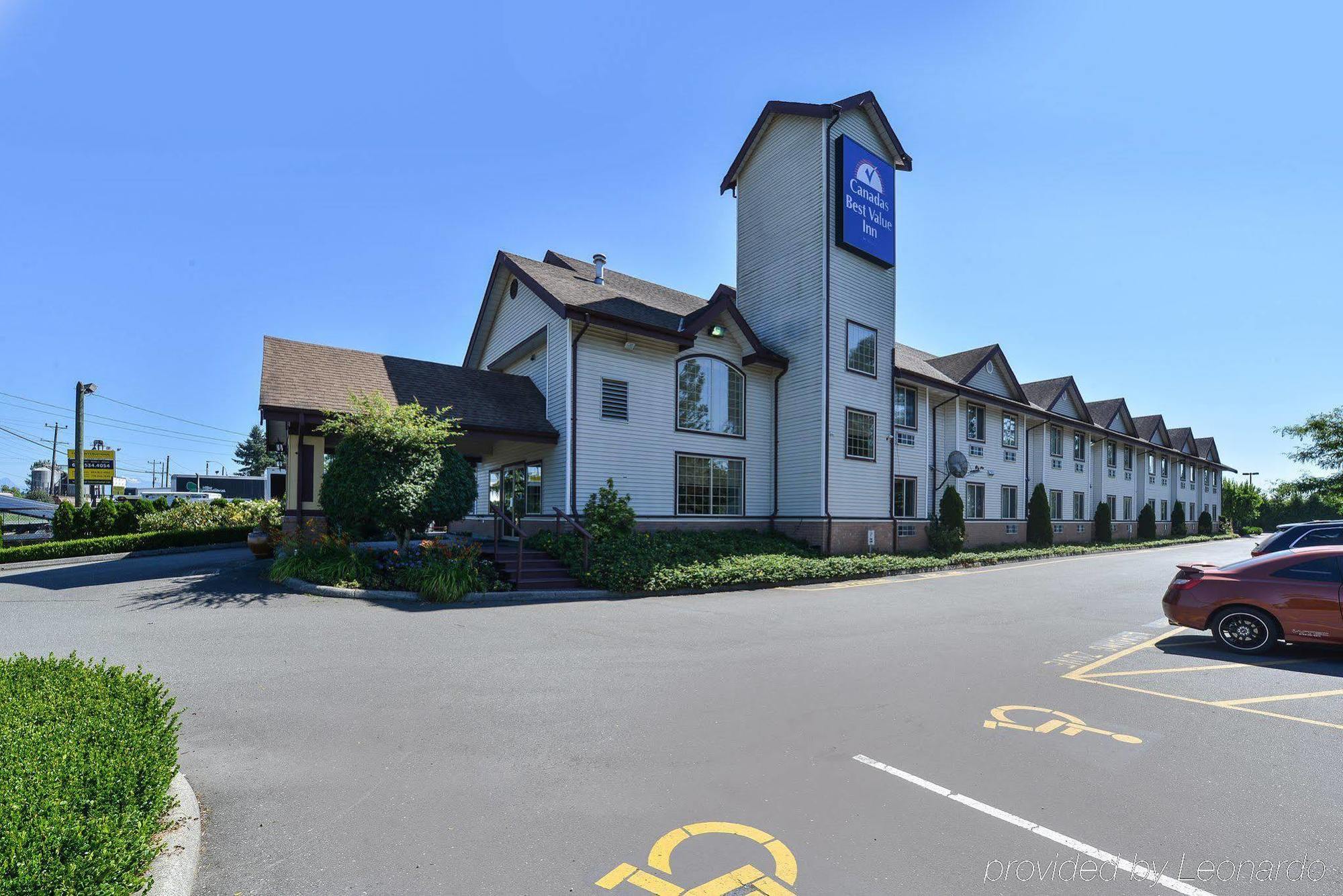 Canadas Best Value Inn Langley/Vancouver Екстер'єр фото